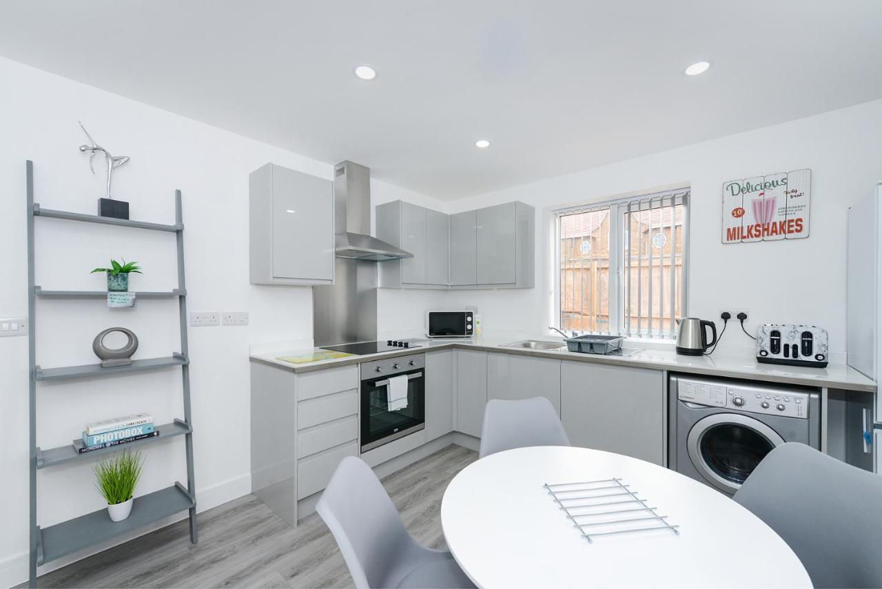 Adbolton House Apartments - Sleek, Stylish, Brand New & Low Carbon Нотингам Екстериор снимка