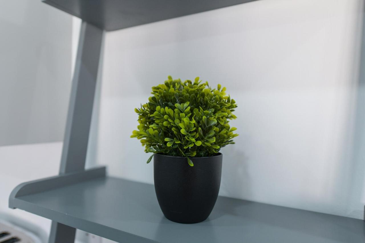 Adbolton House Apartments - Sleek, Stylish, Brand New & Low Carbon Нотингам Екстериор снимка